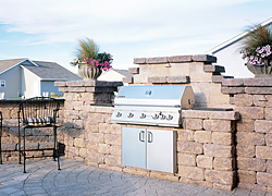 Outdoor Kitchen & BBQ